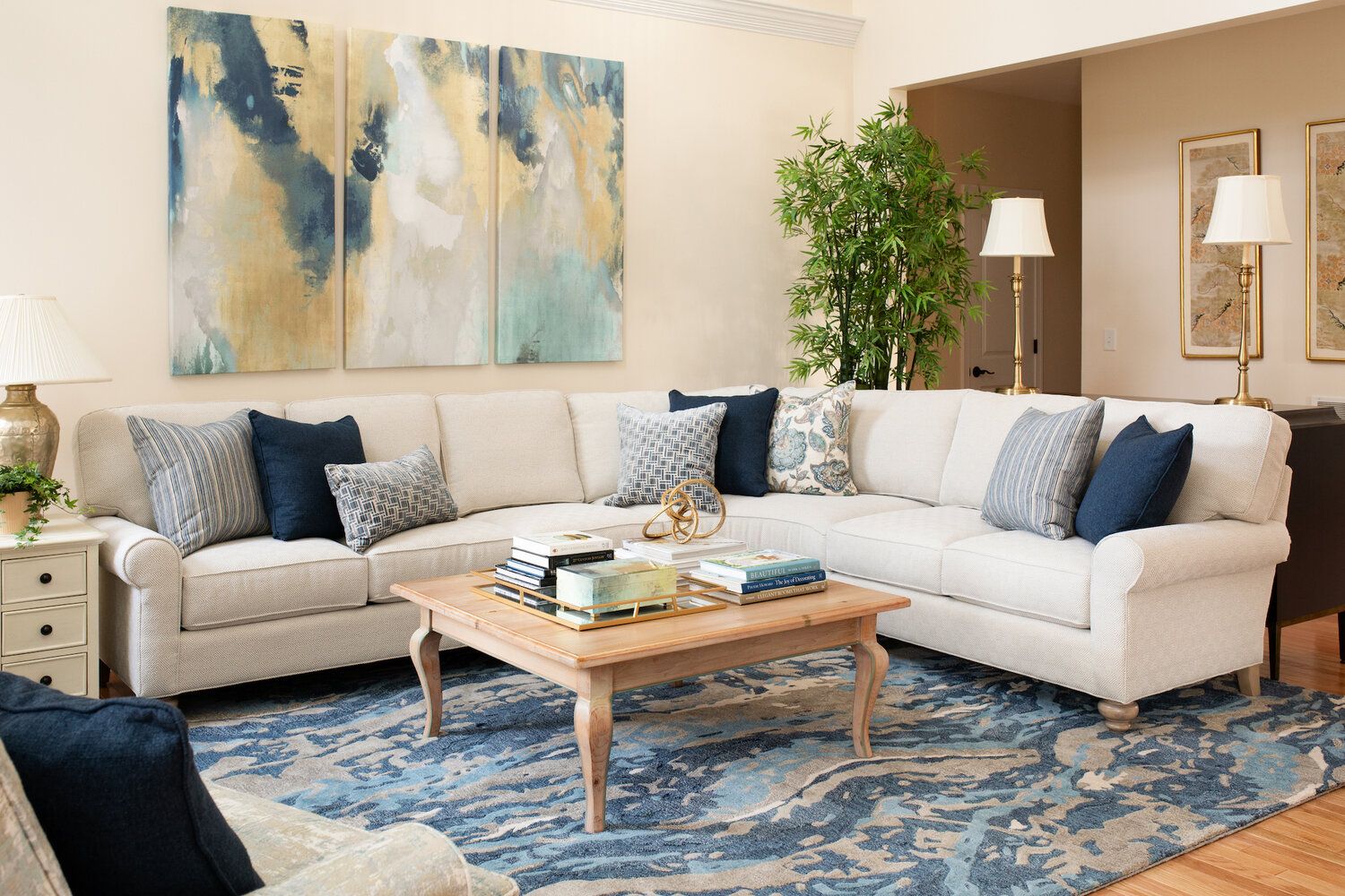 How To Arrange Cushions On L-Shaped Sofa