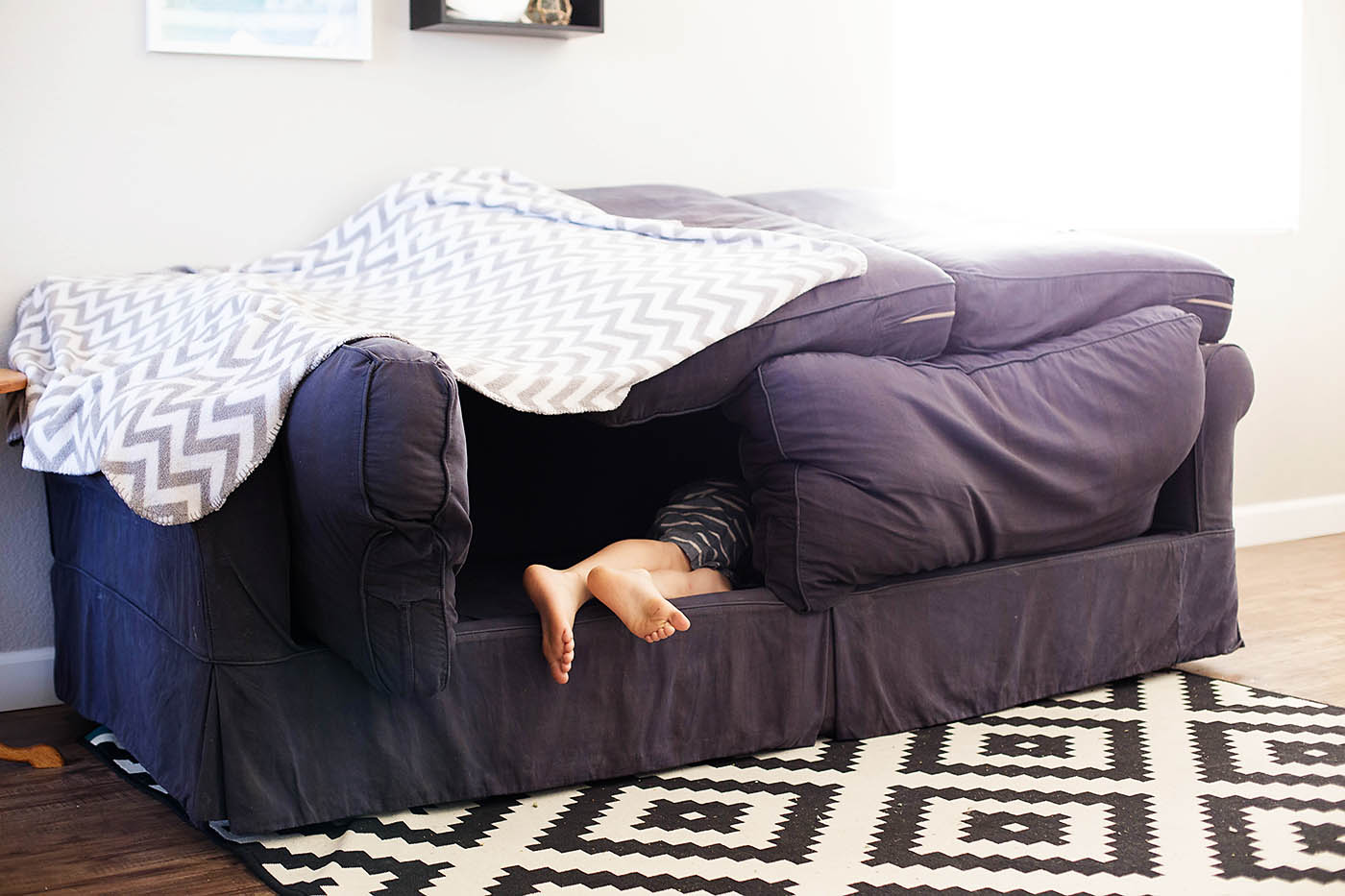 How To Build A Fort With Couch Cushions