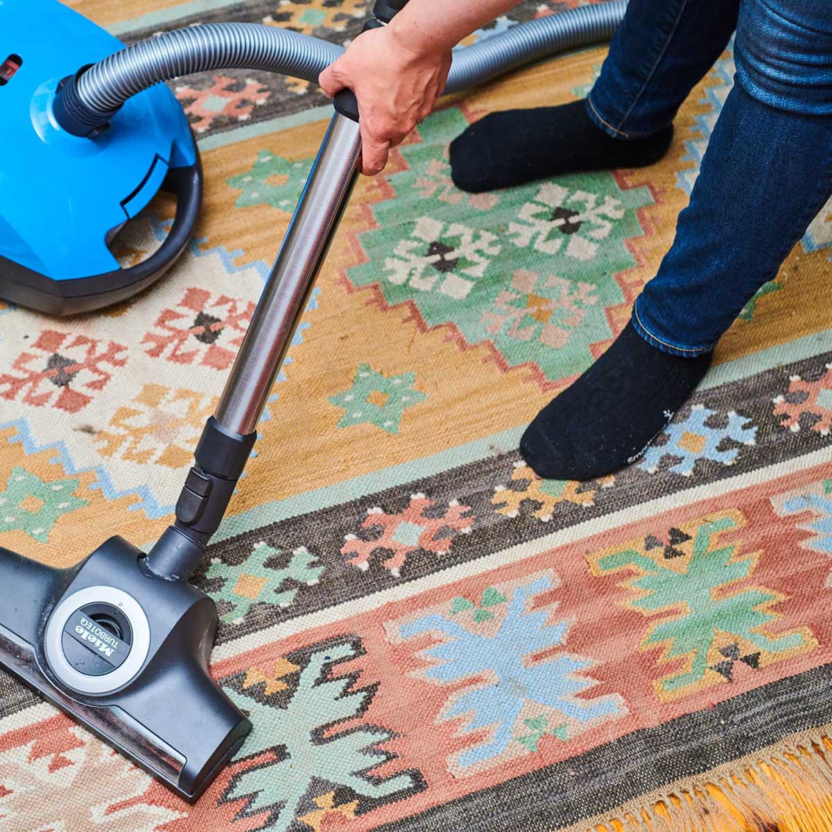 How To Clean A Carpet Rug