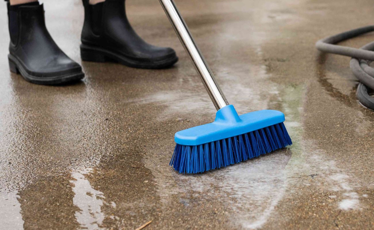 How To Clean A Concrete Patio Without A Pressure Washer