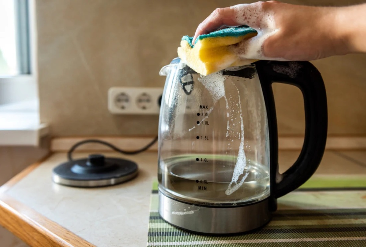 How To Clean A Glass Electric Kettle
