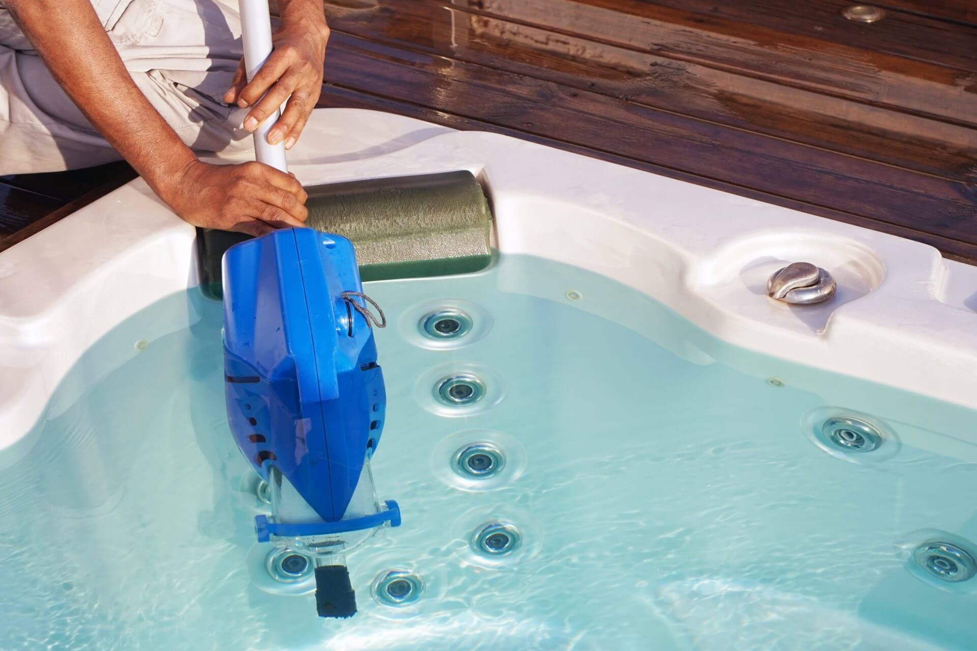 How To Clean A Hot Tub Without Draining It
