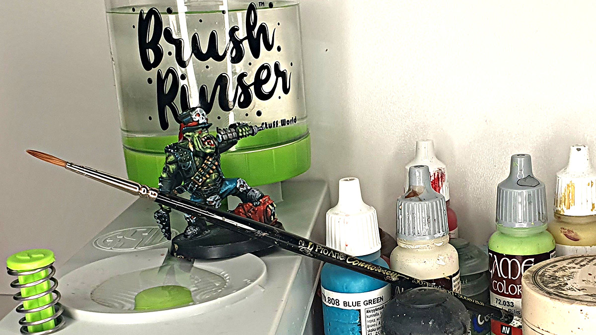 How To Clean Miniature Paint Brushes