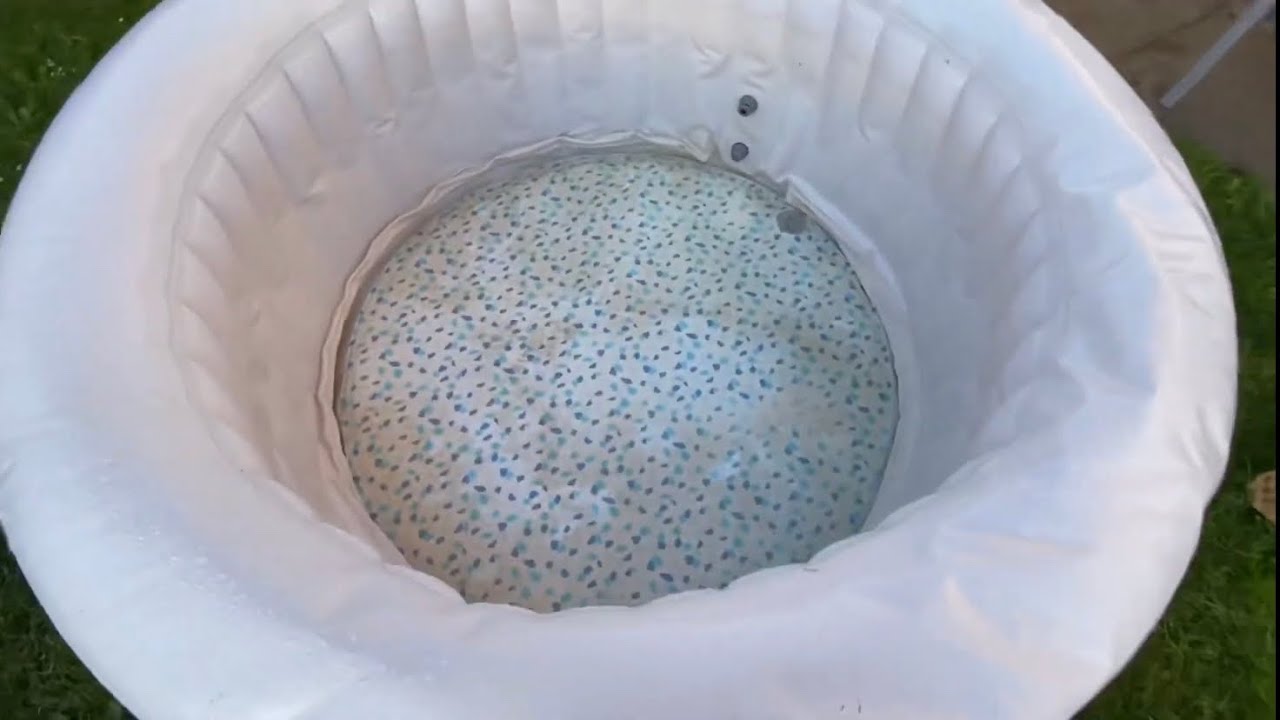 How To Clean Mold From Hot Tub