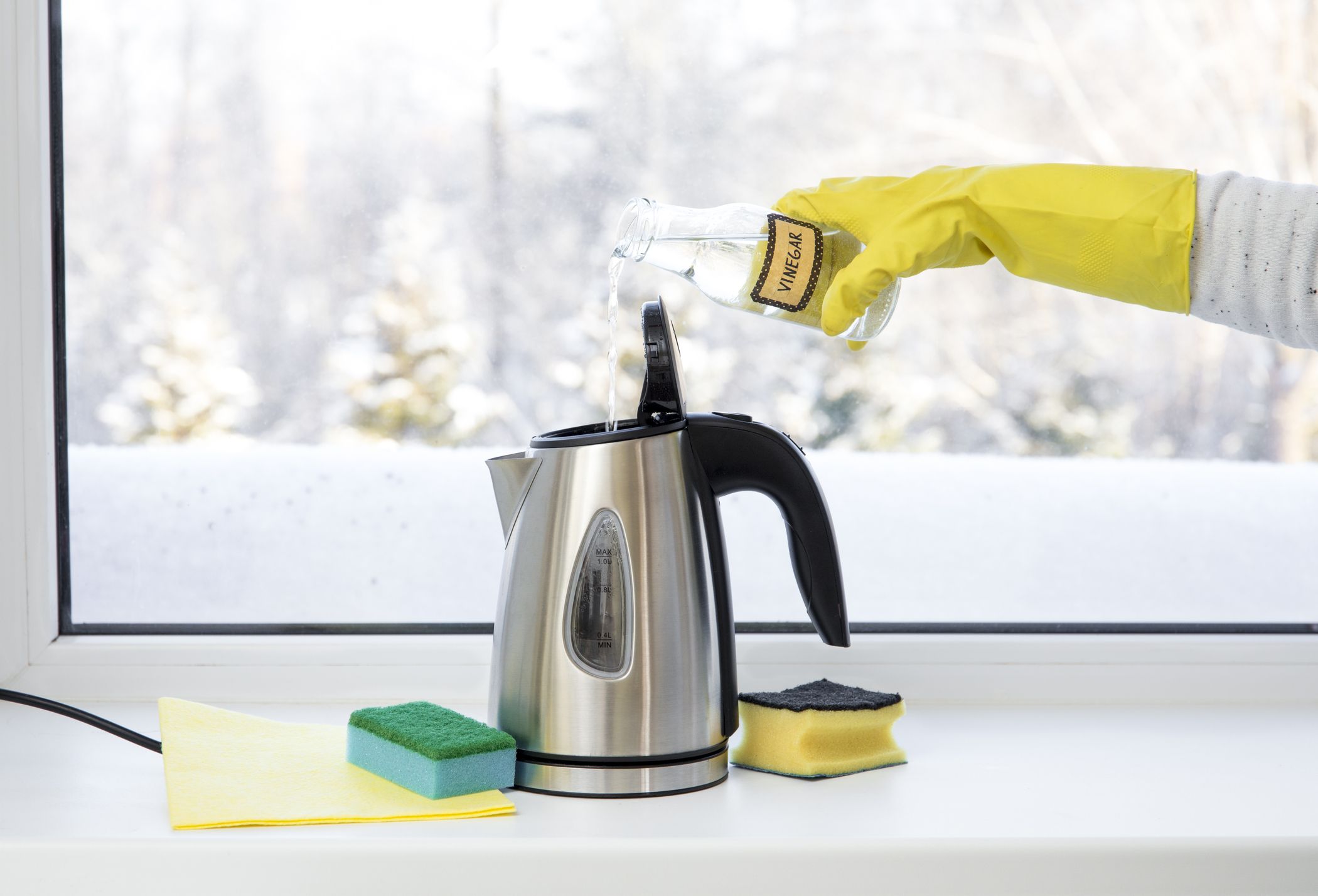 How To Clean Mold Out Of An Electric Kettle