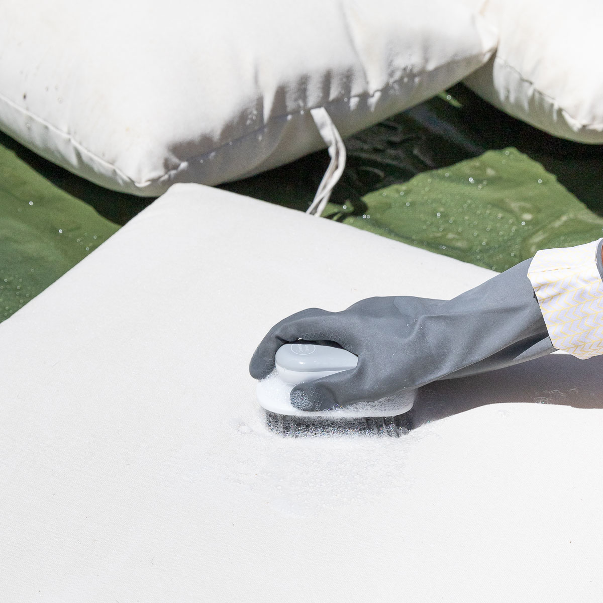 How To Clean Outdoor Cushions With Borax