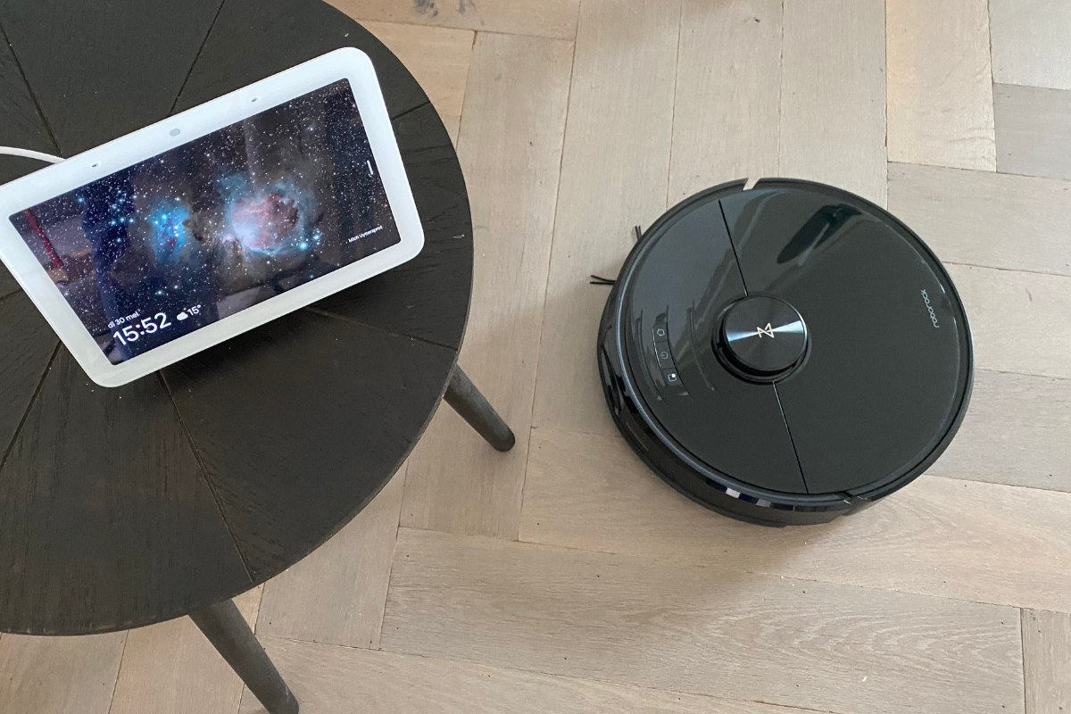 Xiaomi mi robot vacuum with store google home