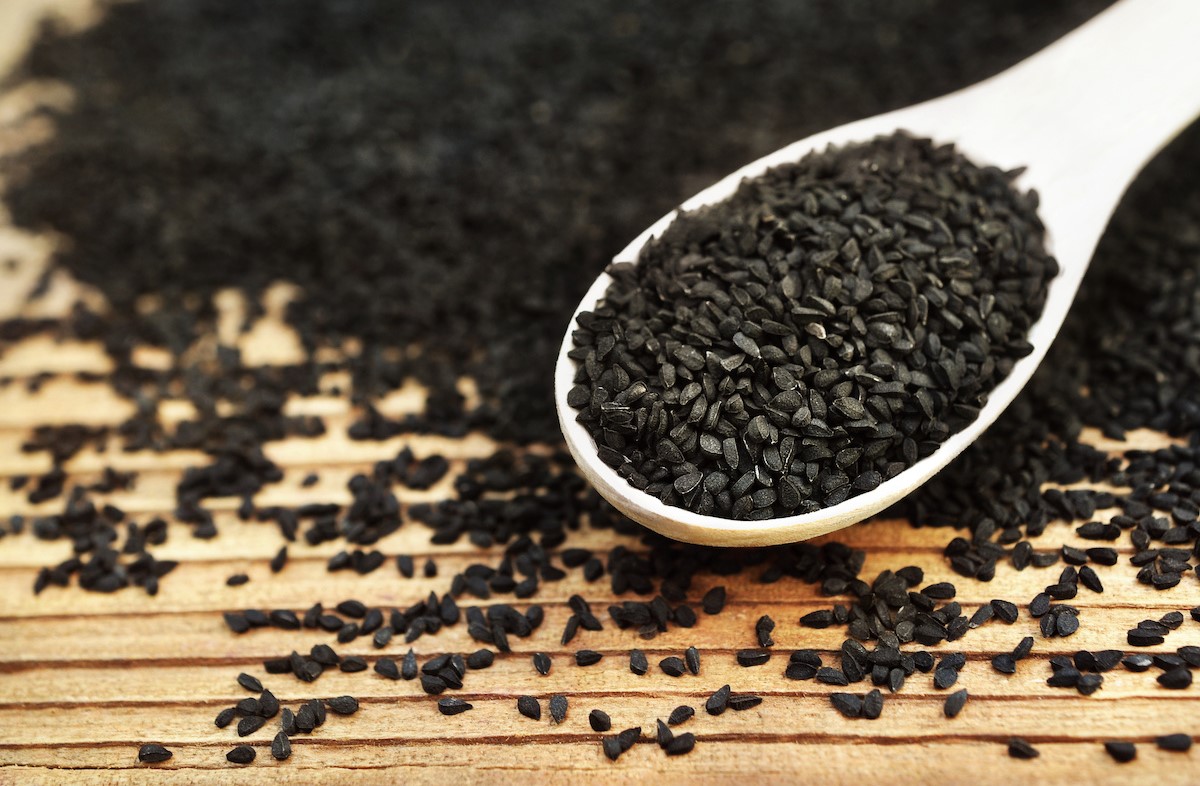 How To Consume Black Seeds