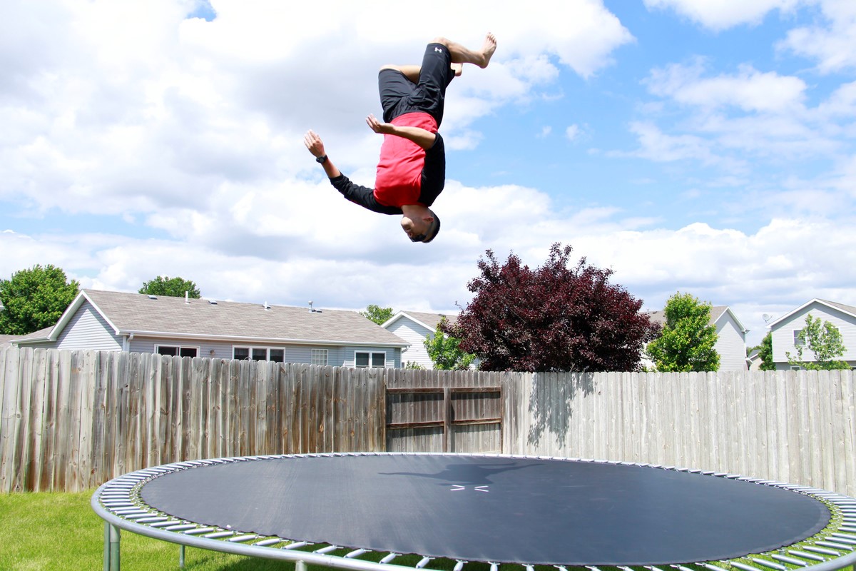 How To Do A Front Handspring On A Trampoline