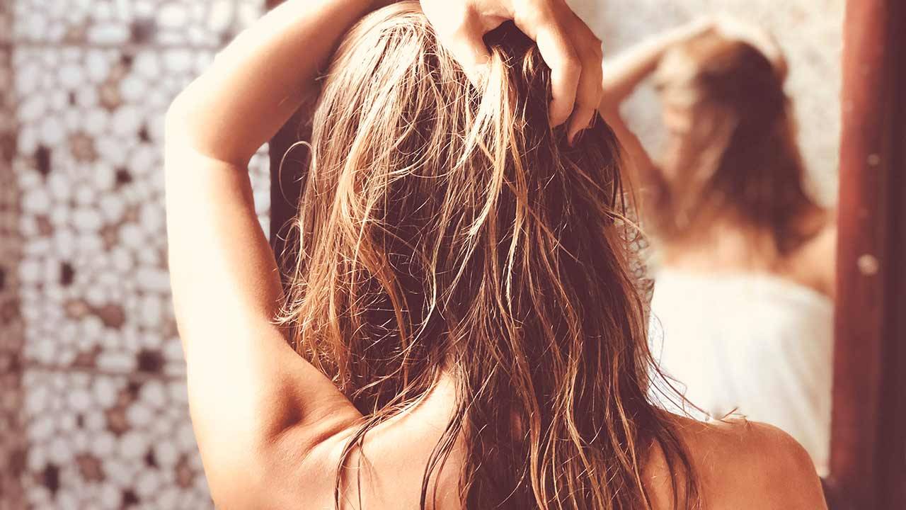 How To Dry Hair Without A Hair Dryer