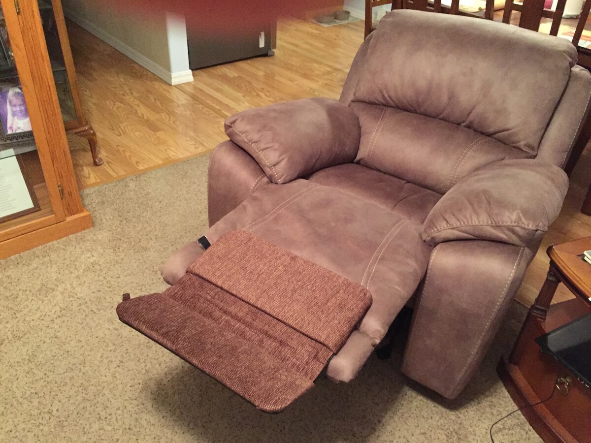 How To Extend Recliner Footrest