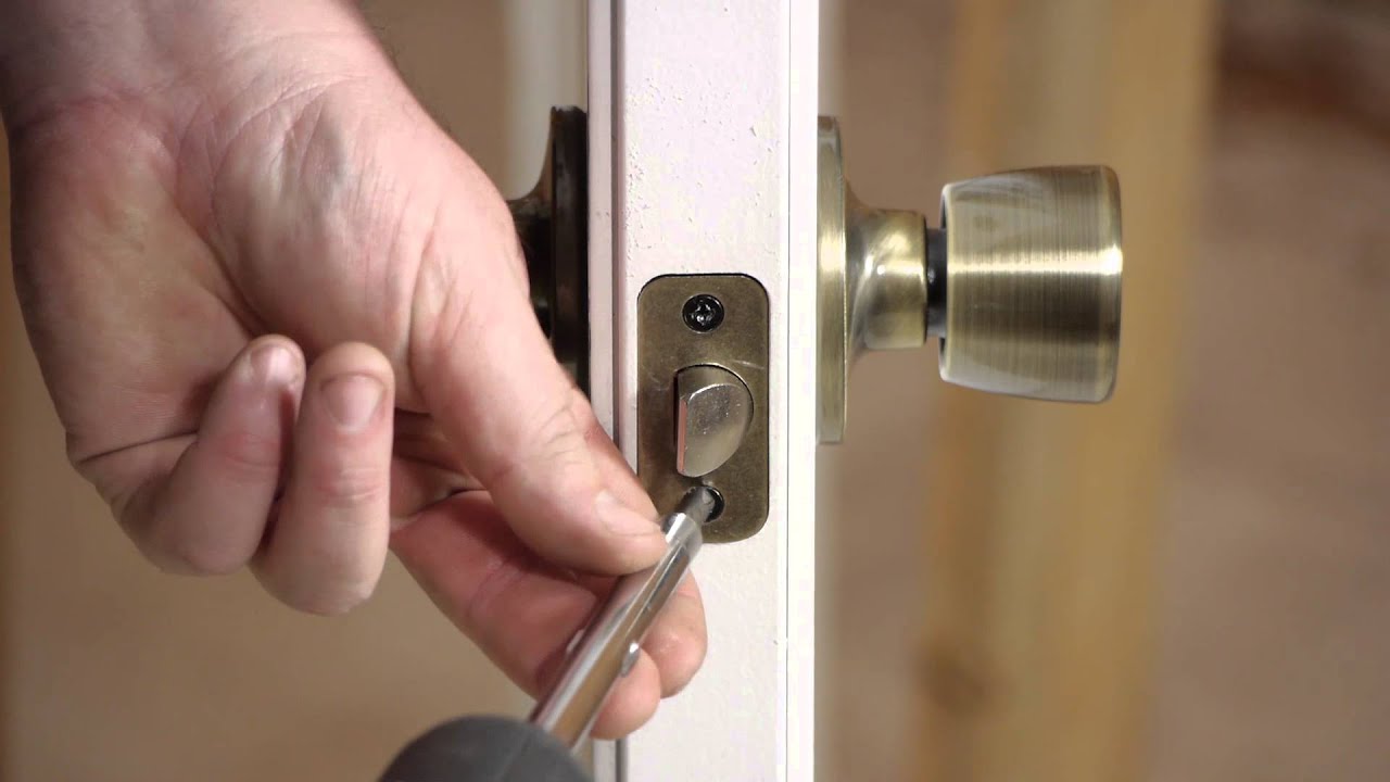 How To Fix A Broken Lock On A Door