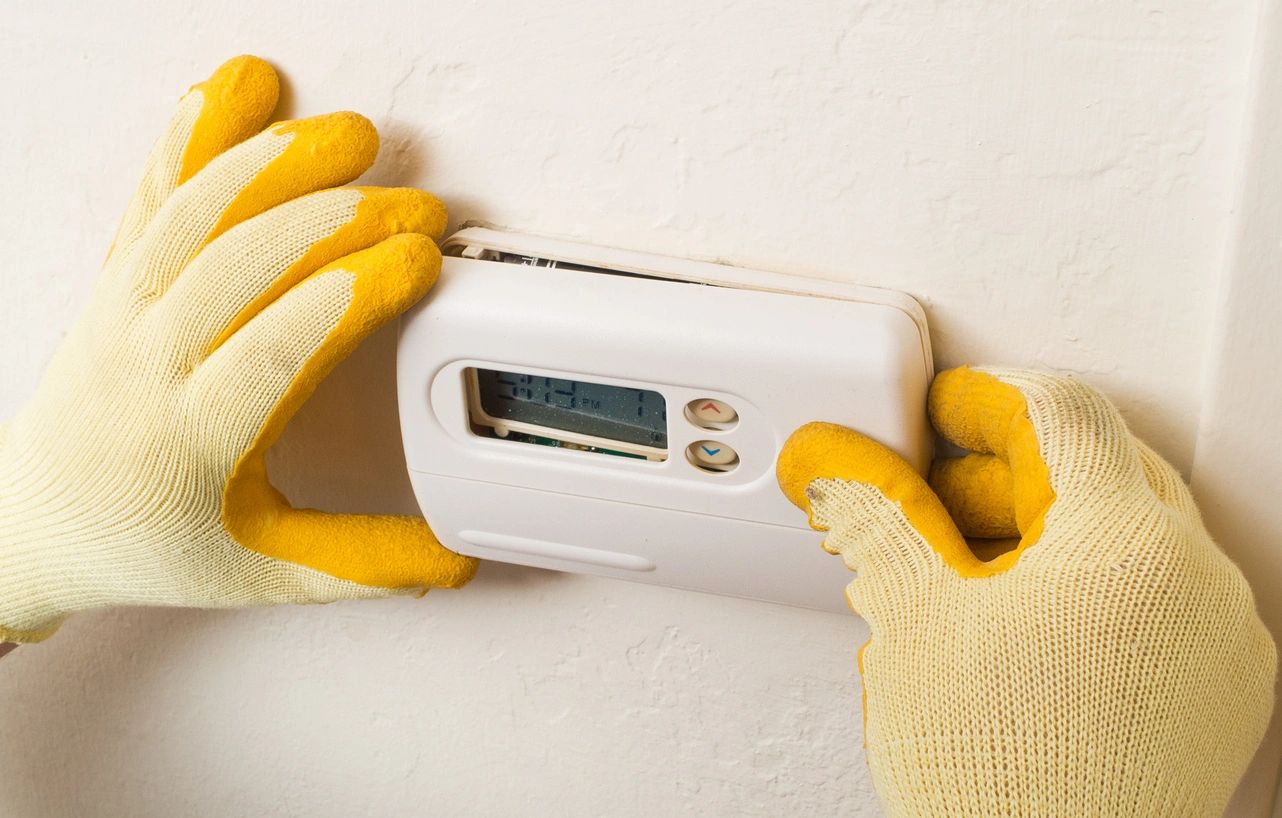 How To Fix A Broken Thermostat