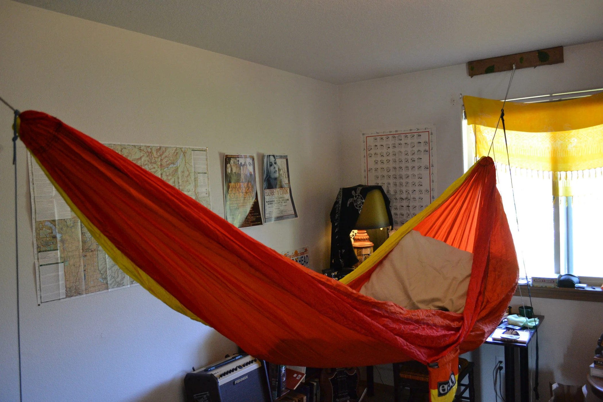 How To Hang A Hammock In An Apartment