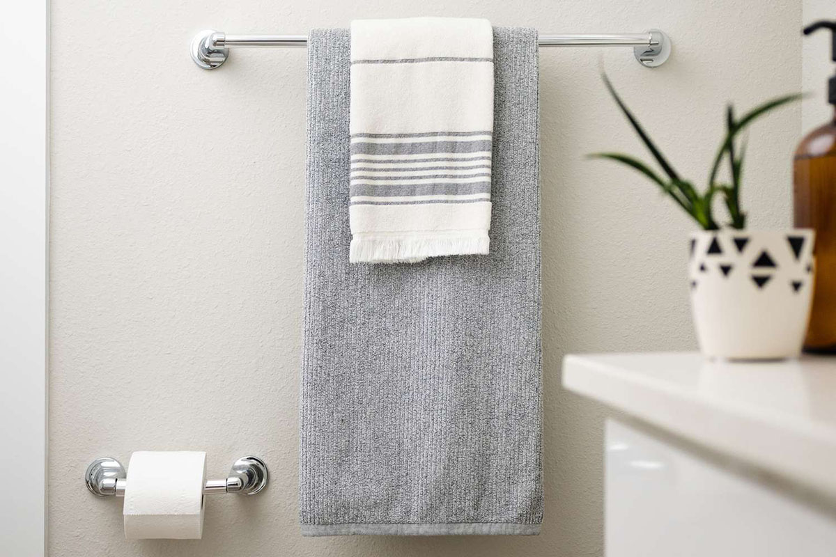 How To Hang Towels On A Towel Rack