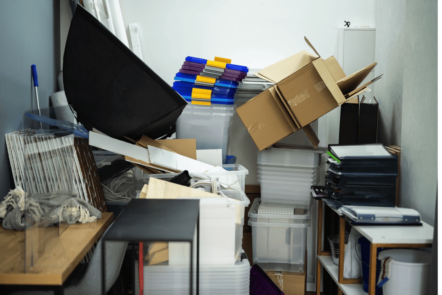 How To Help A Hoarder Declutter