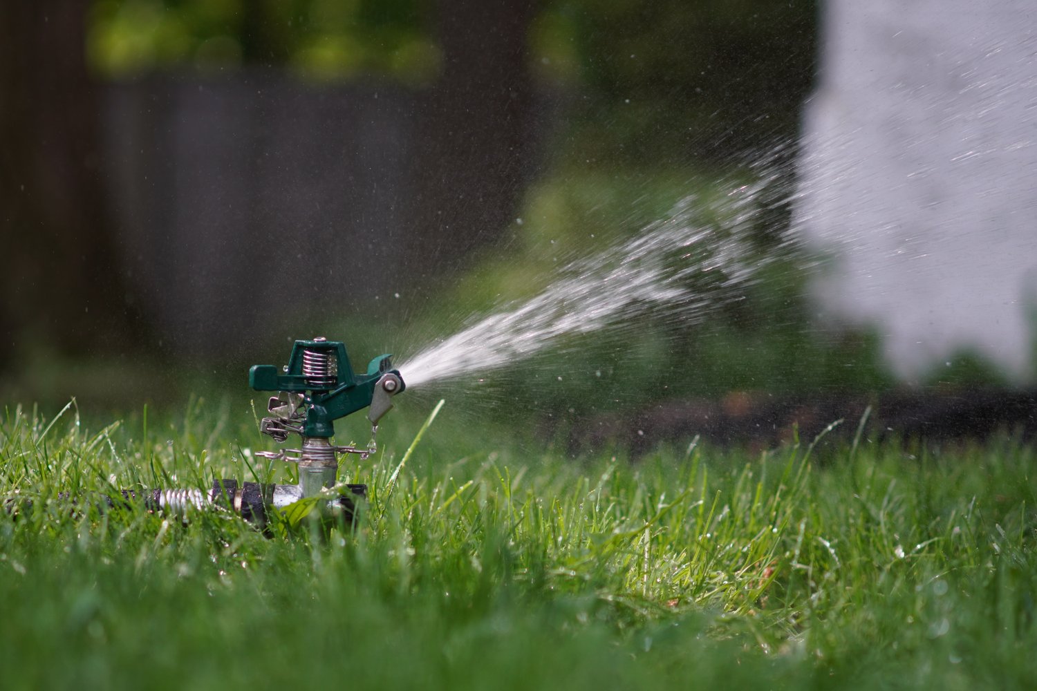How To Install Sprinklers For Lawns