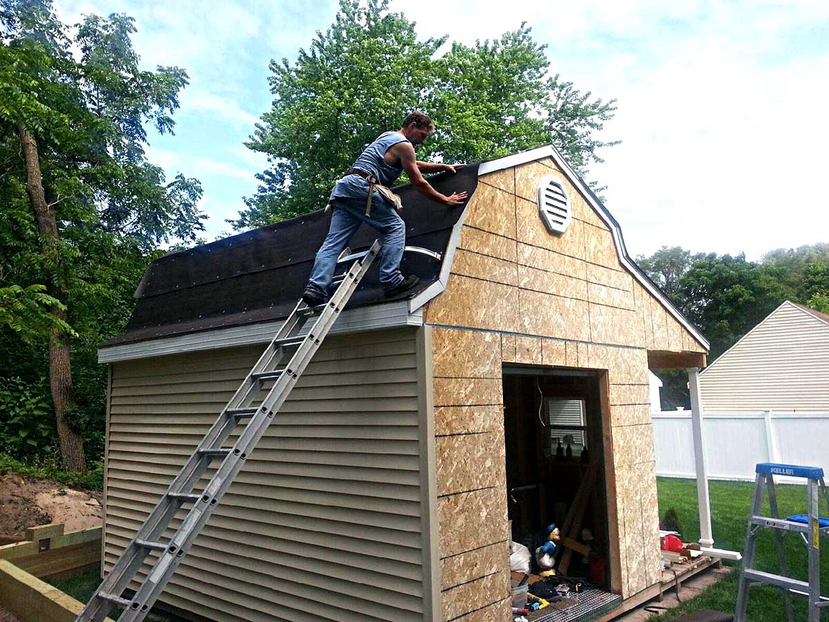 How To Lay Underlayment Roof Paper On A Tool Shed