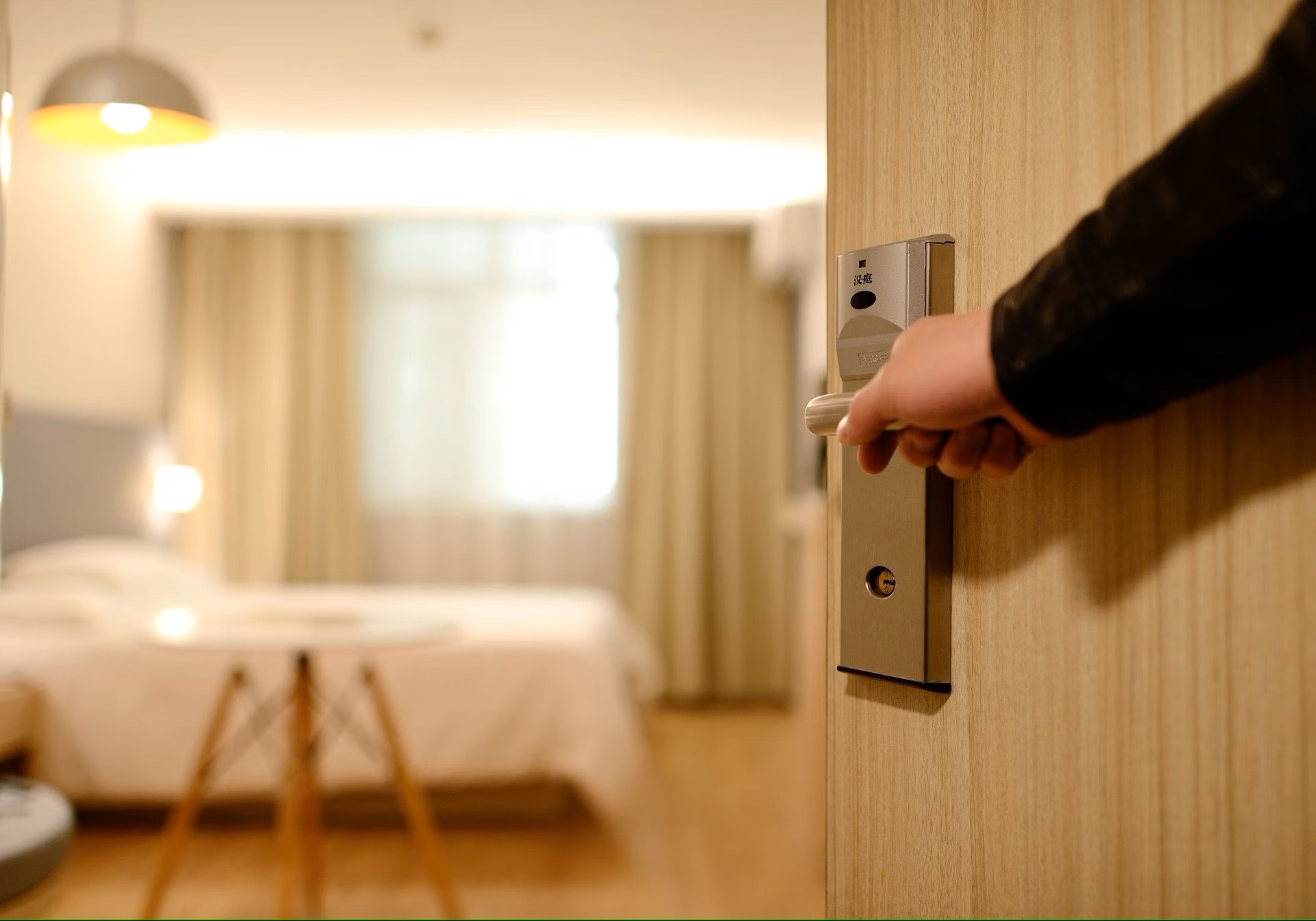 How To Lock Bedroom Door Without A Lock