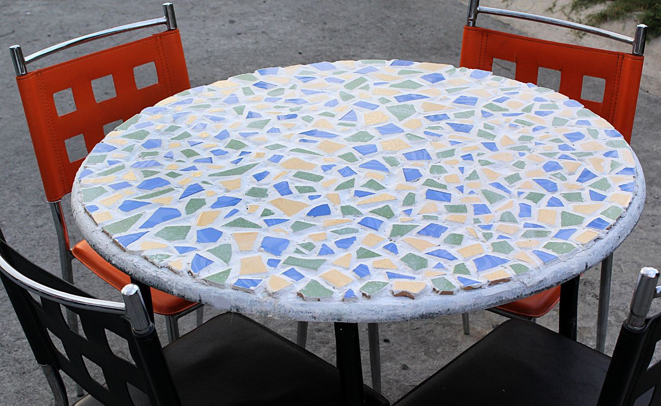 How To Make A Mosaic Patio Table Top