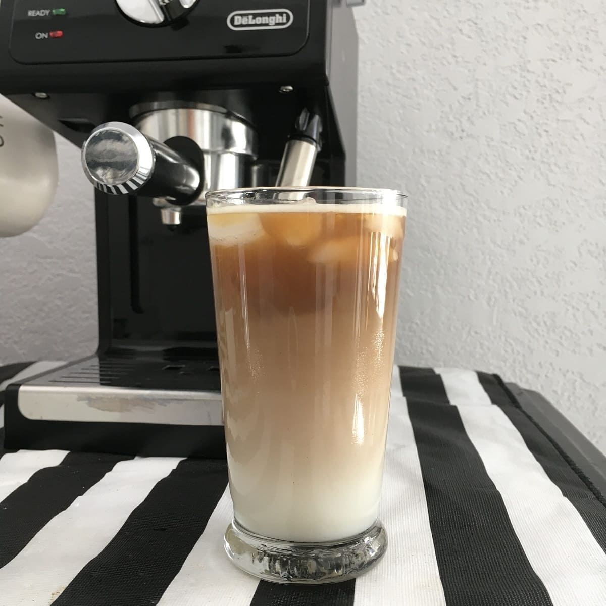 How To Make A Vanilla Latte With An Espresso Machine