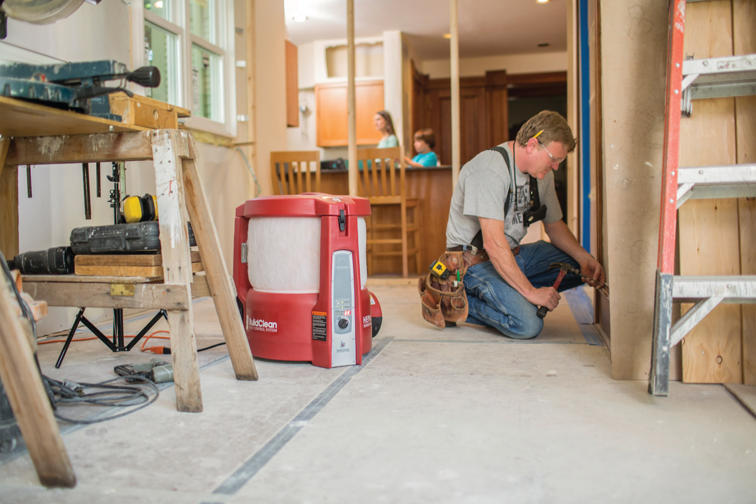 How To Manage The Dust And Dirt Of Home Improvements?
