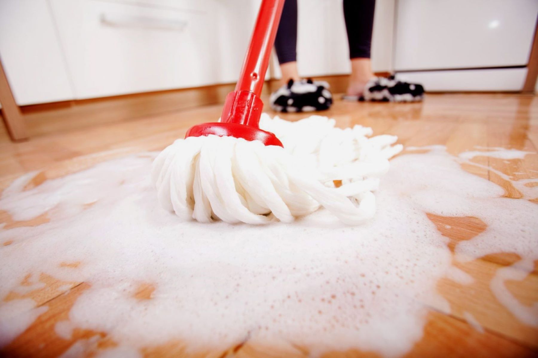 How To Mop An Oily Floor