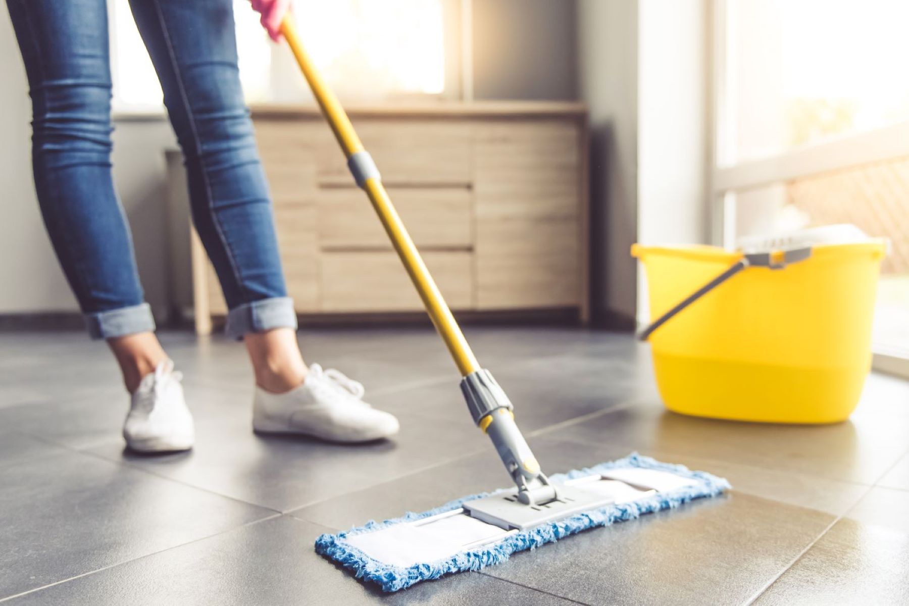 How To Mop Floors Without Hurting Your Back