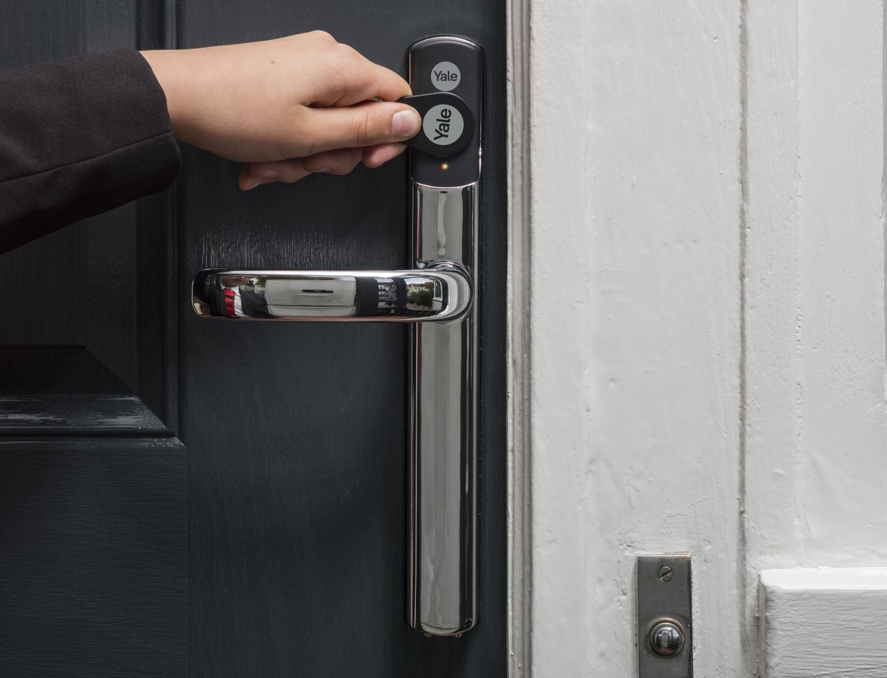 How To Open A Yale Door Lock