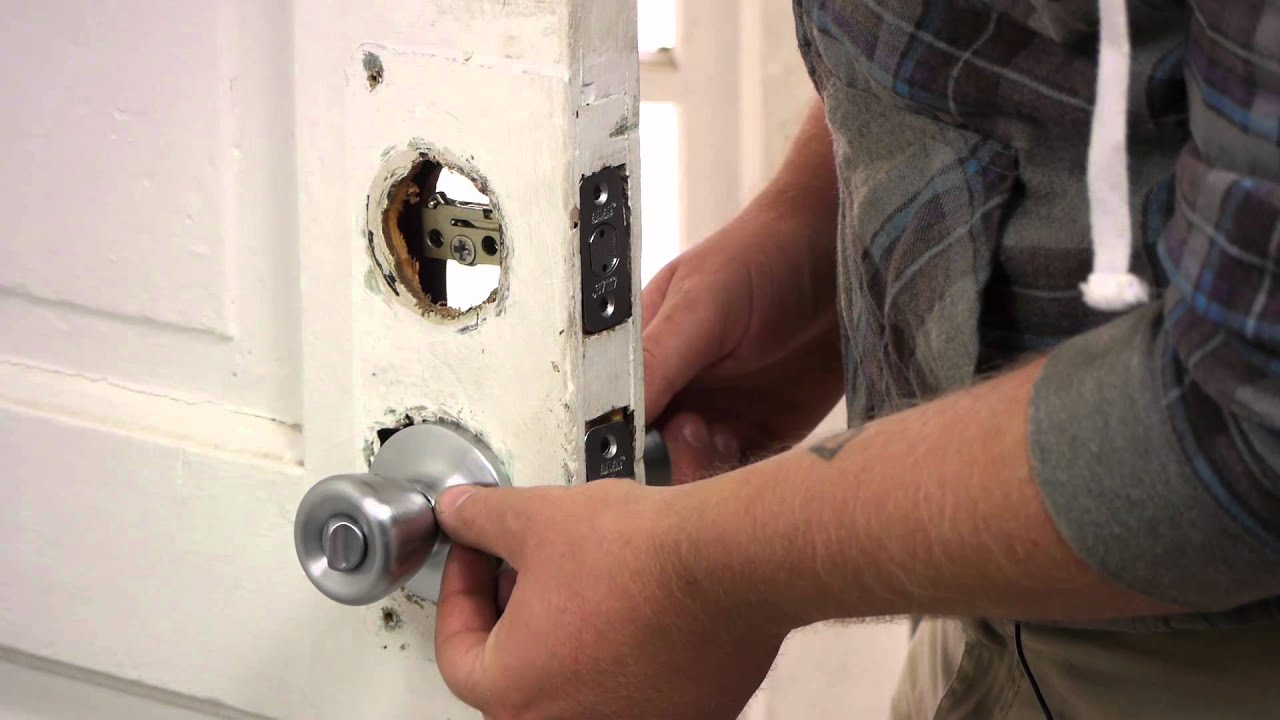 How To Put A Door Lock On