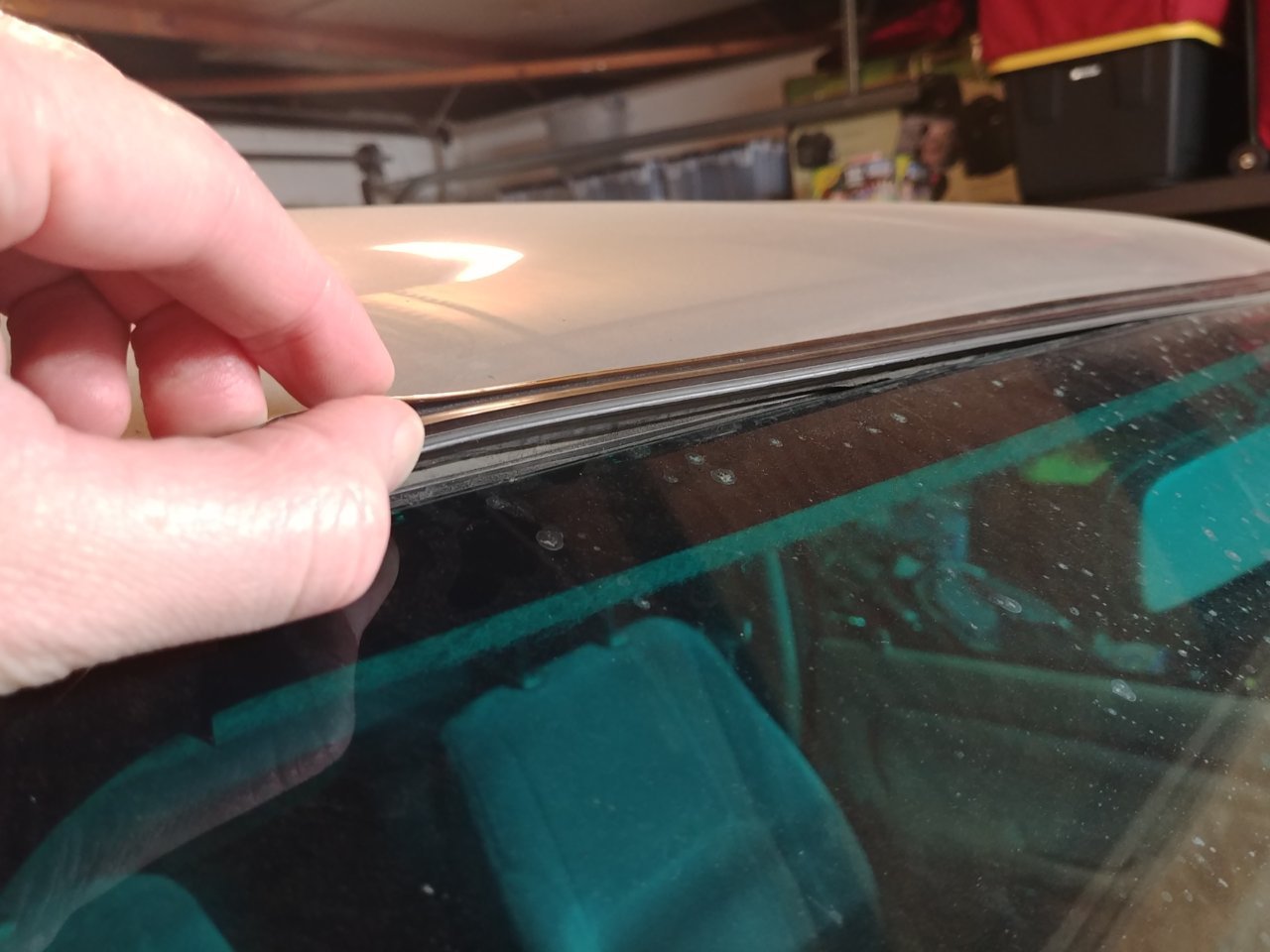 How To Replace A Windshield With Weather Stripping