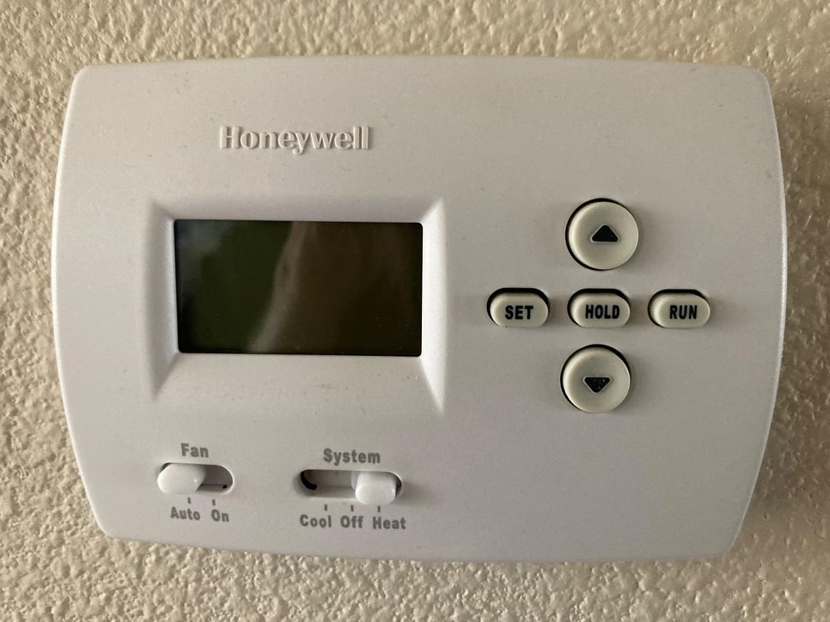 How To Set A Honeywell Thermostat To Auto