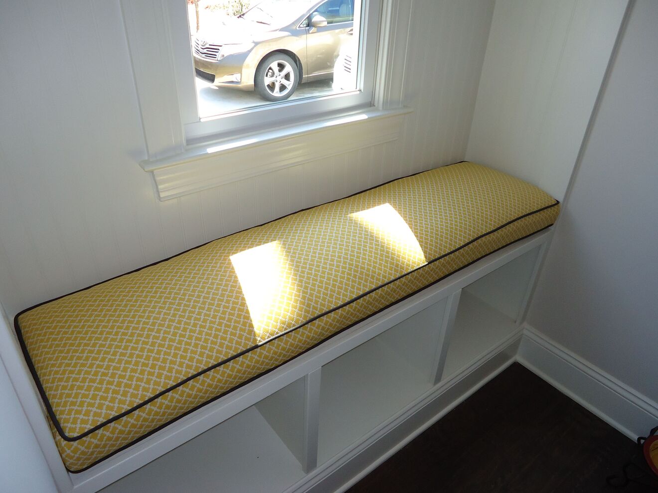 How To Sew A Window Seat Cushion With Piping