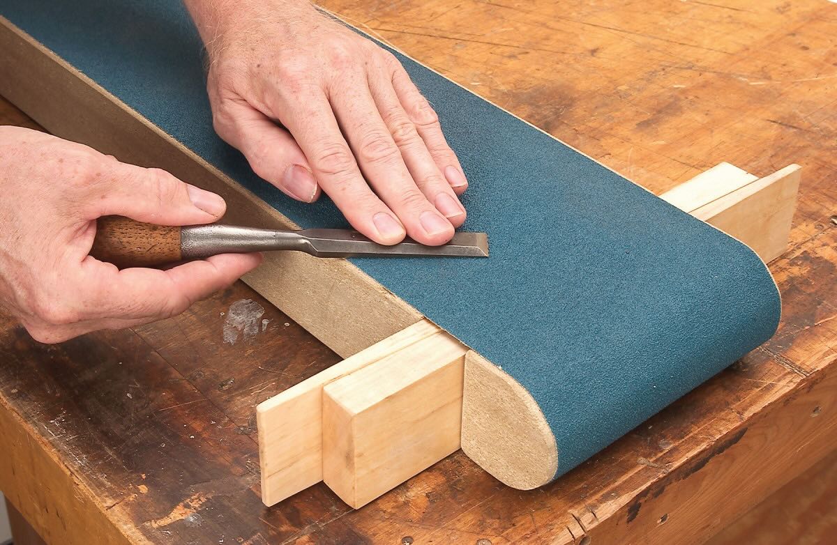 How To Sharpen Chisels With Sandpaper