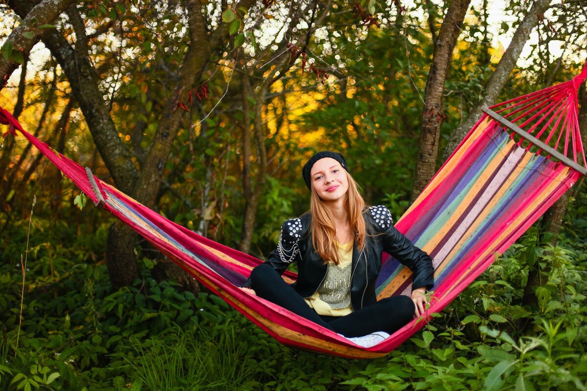 How To Sit In A Hammock