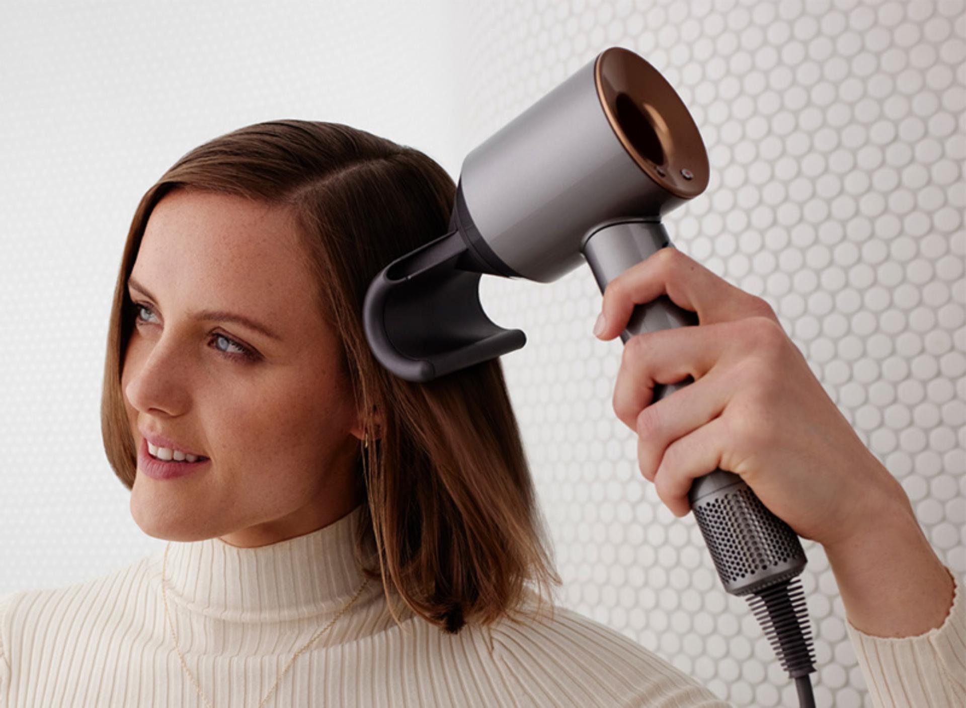 How To Use A Hair Dryer?