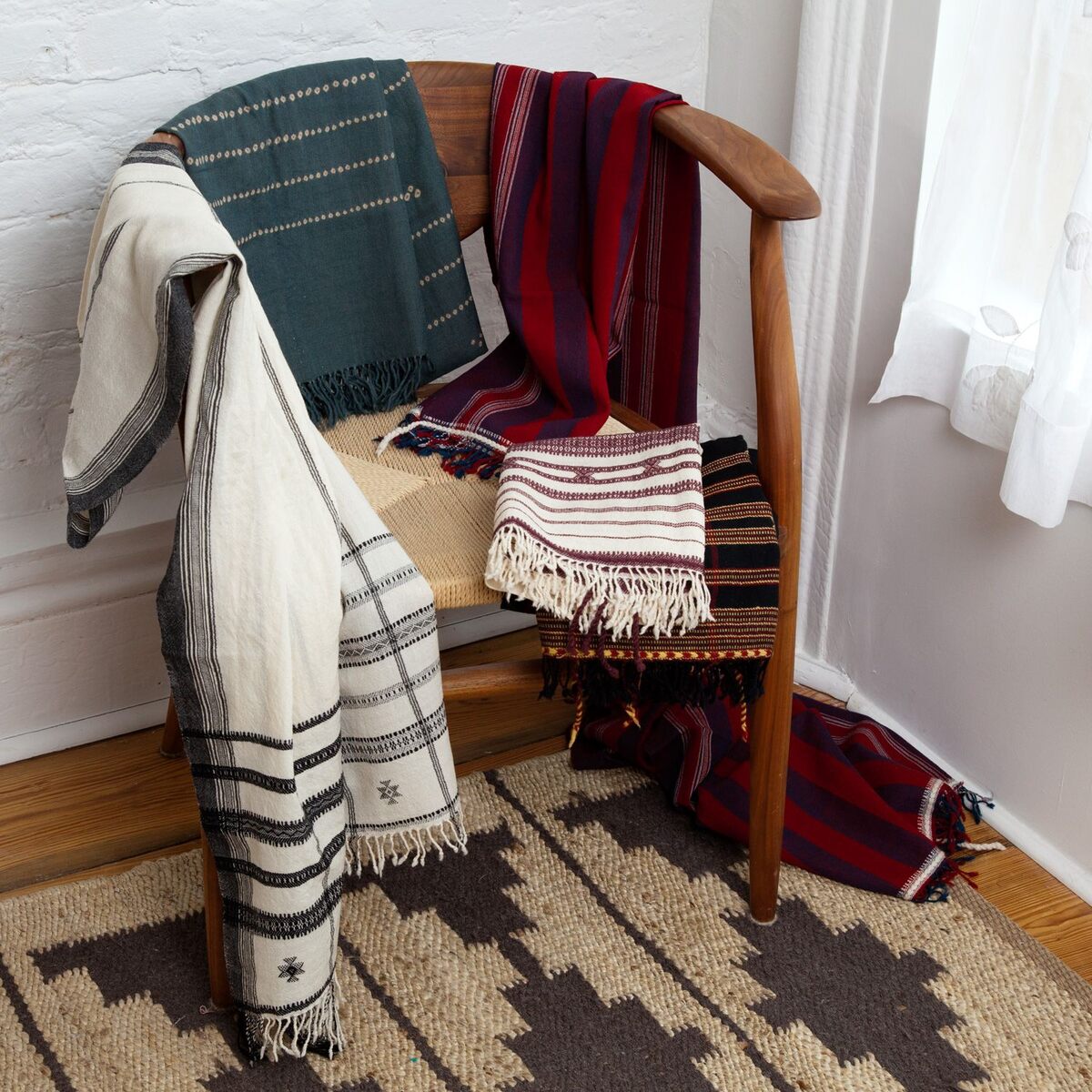 How To Use A Wool Scarf As Home Decor