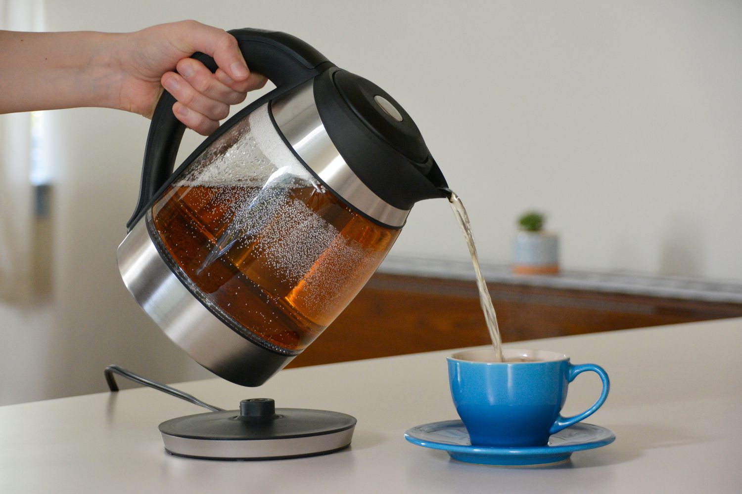 How To Use An Electric Tea Kettle