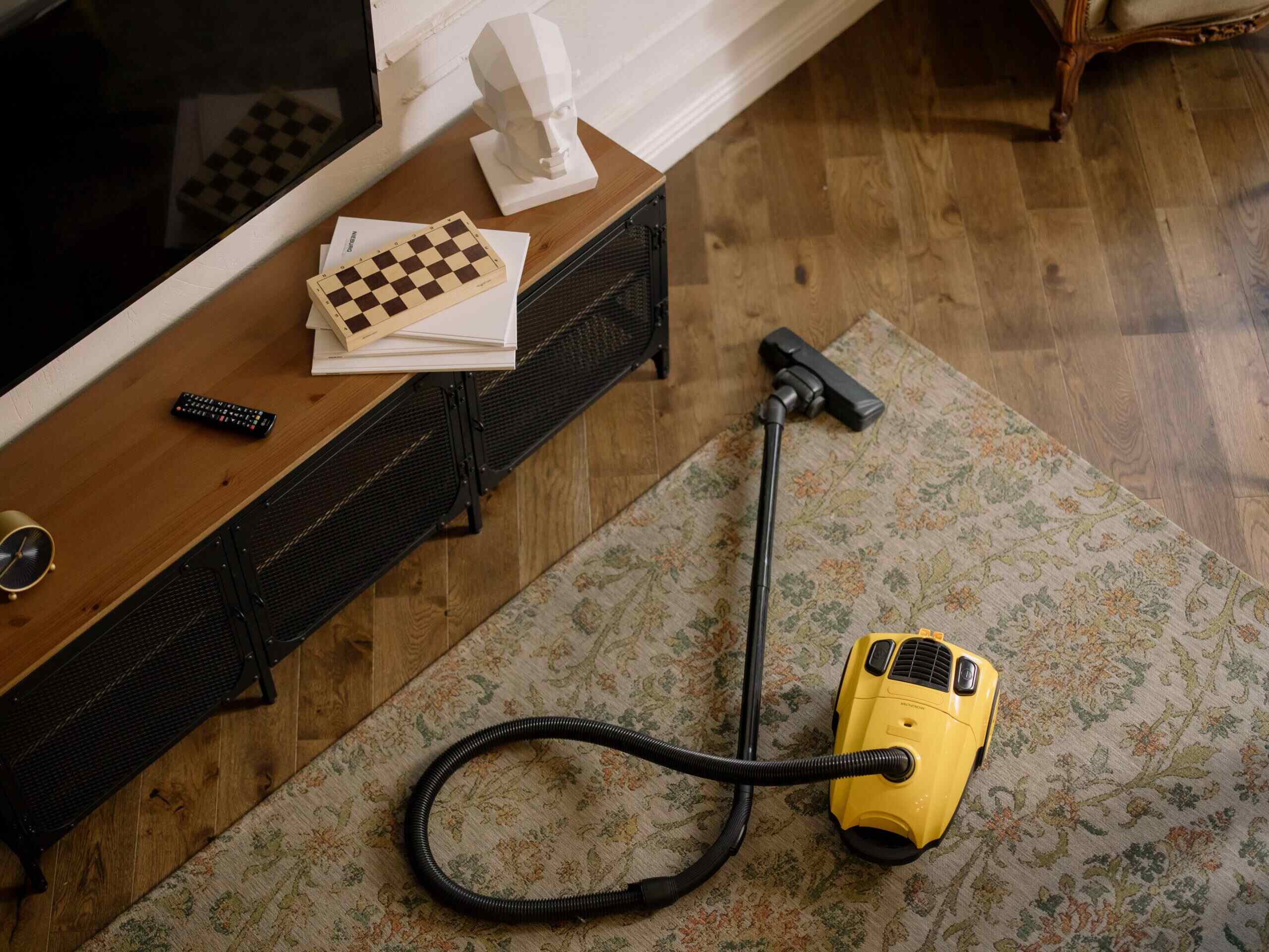 How To Use And Maintain The Vacuum Cleaner