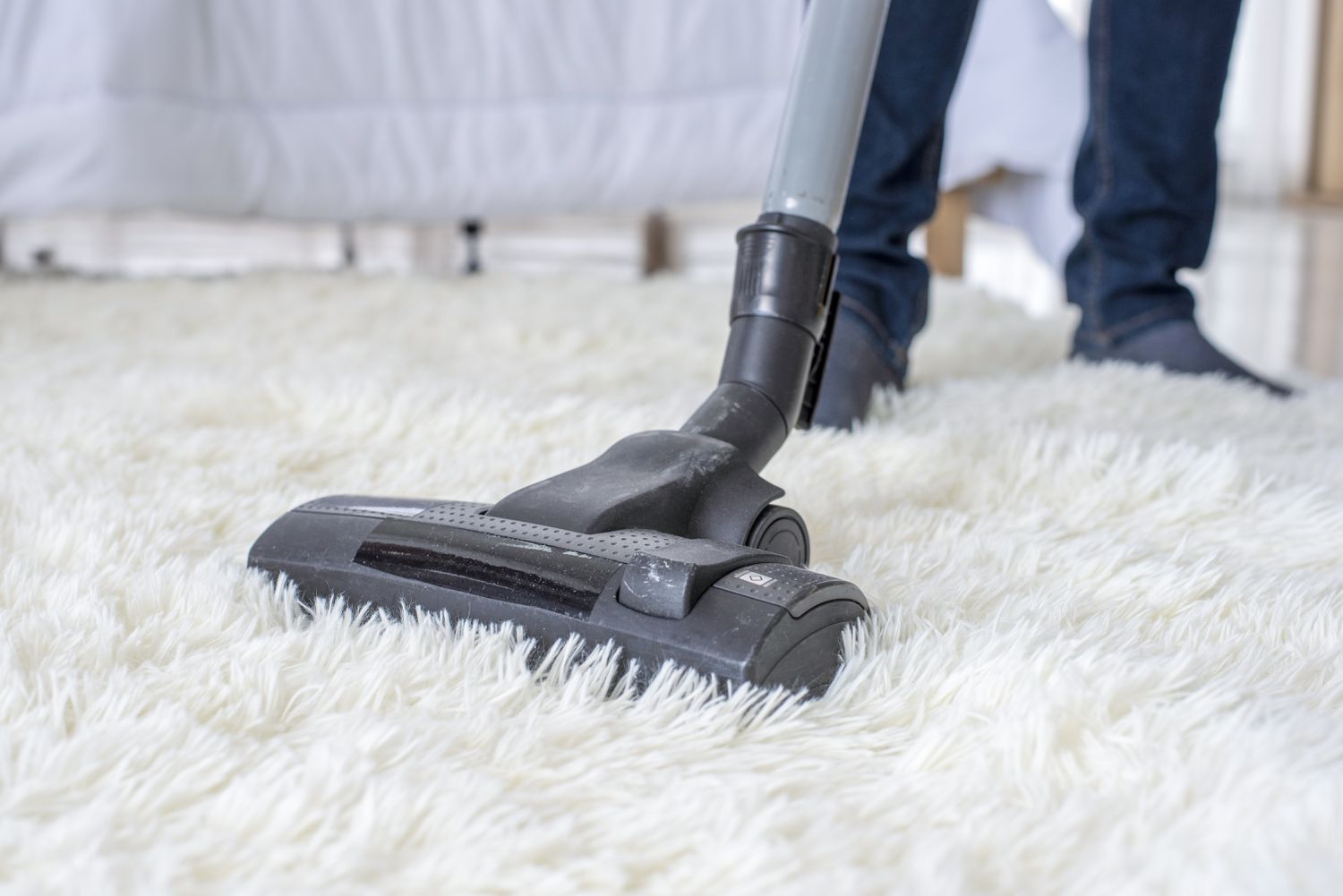 How To Use Carpet Cleaner With A Vacuum