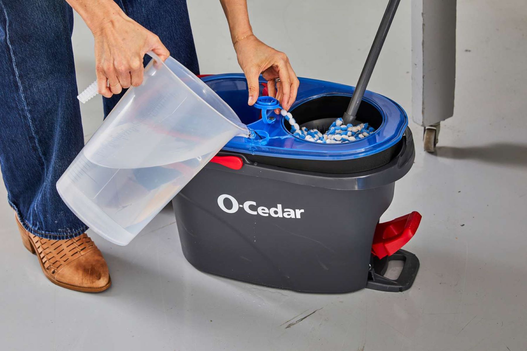 How To Use O-Cedar Clean Water Mop