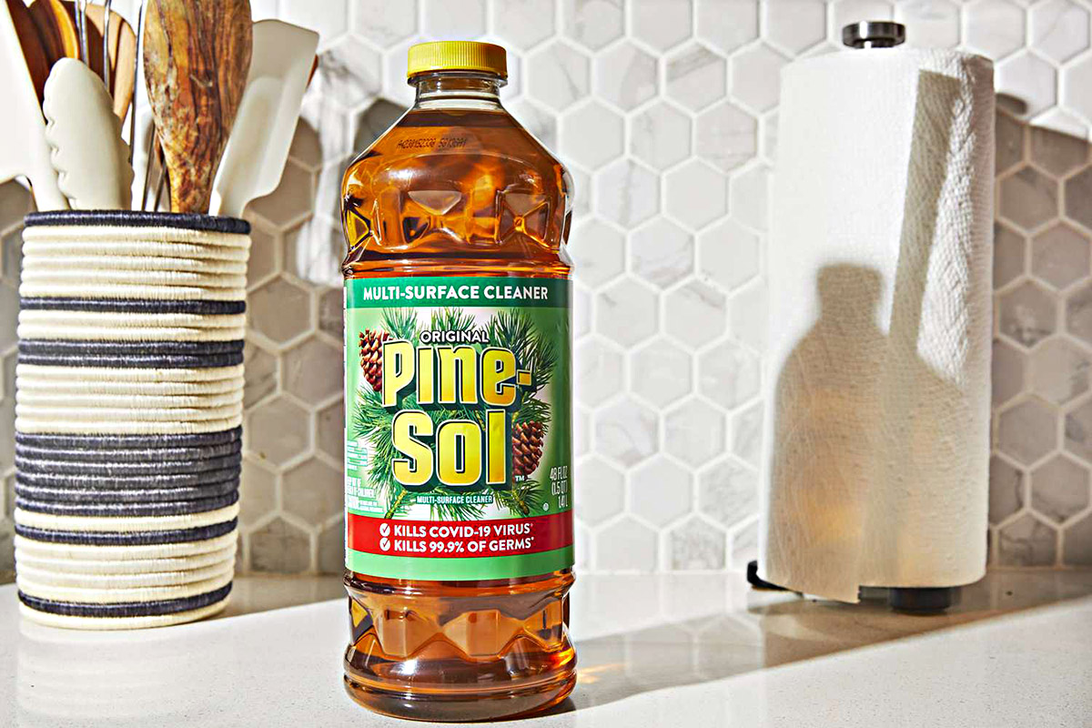How To Use Pine-Sol As An Air Freshener