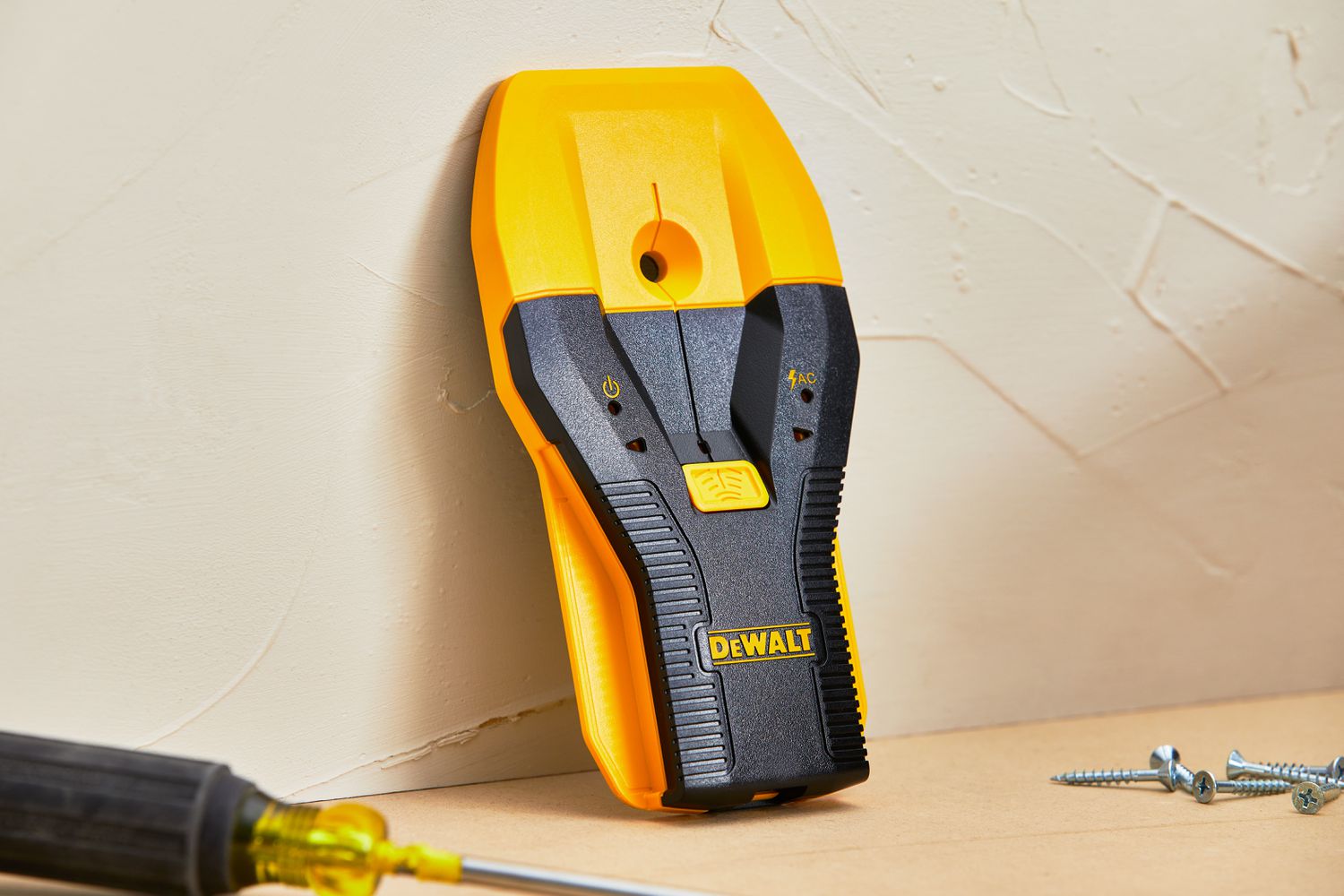 How To Use Stud Finder
