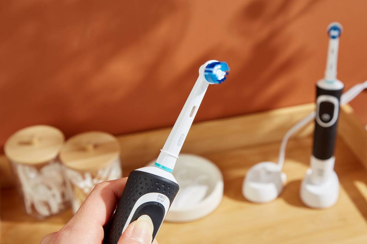 How To Use The Timer On An Oral-B Electric Toothbrush