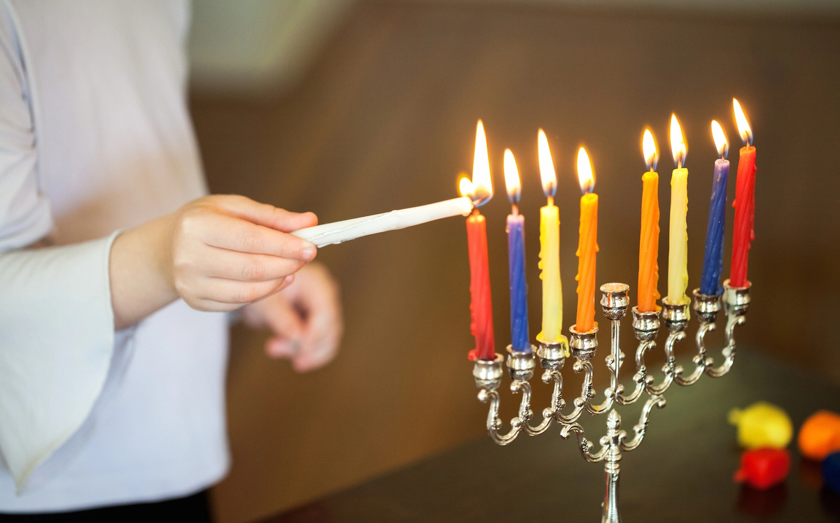 What Color Are Hanukkah Candles