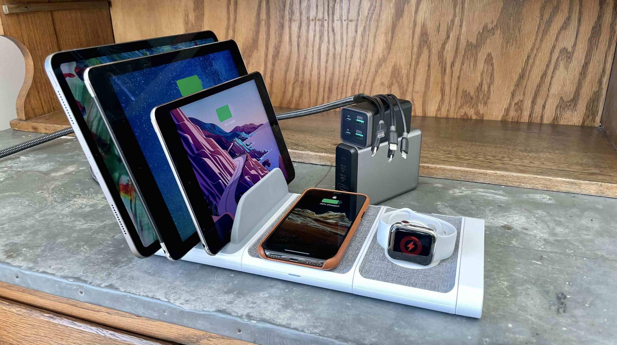 What Is The Best Apple Charging Station