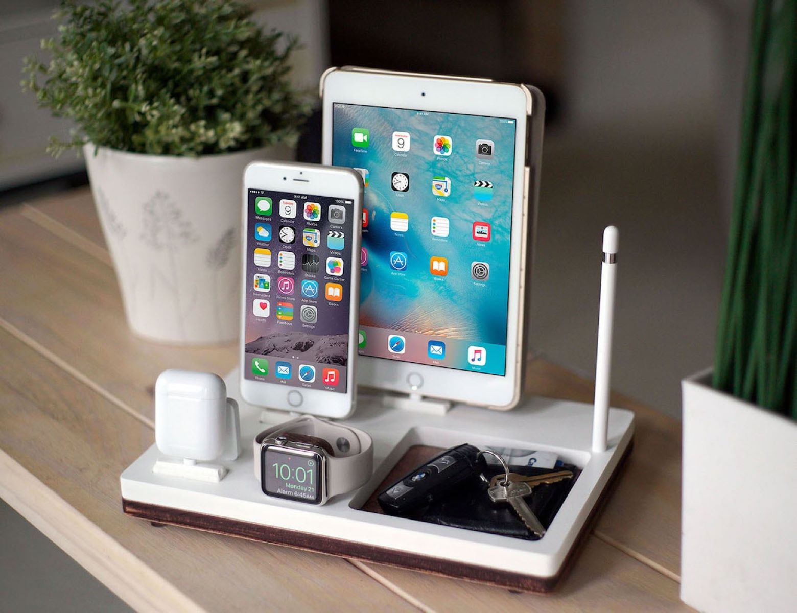 What Is The Best Charging Station For Multiple Devices