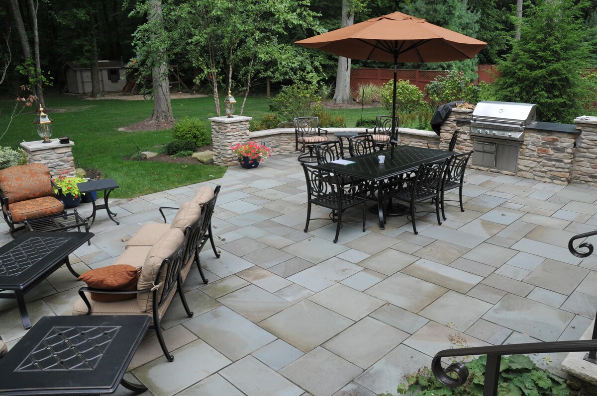 What Is The Best Material For Patio Furniture