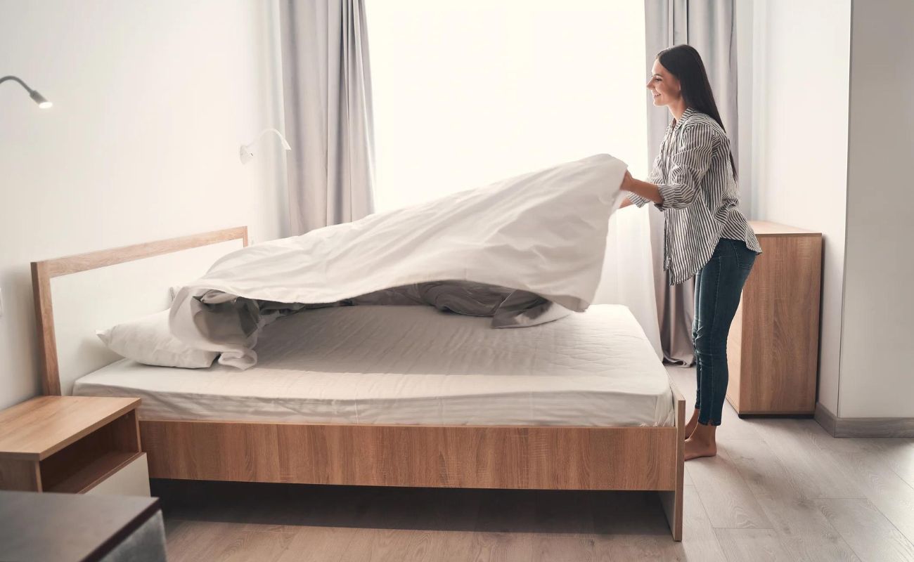 What Is The Difference Between A Mattress Topper And A Mattress Pad