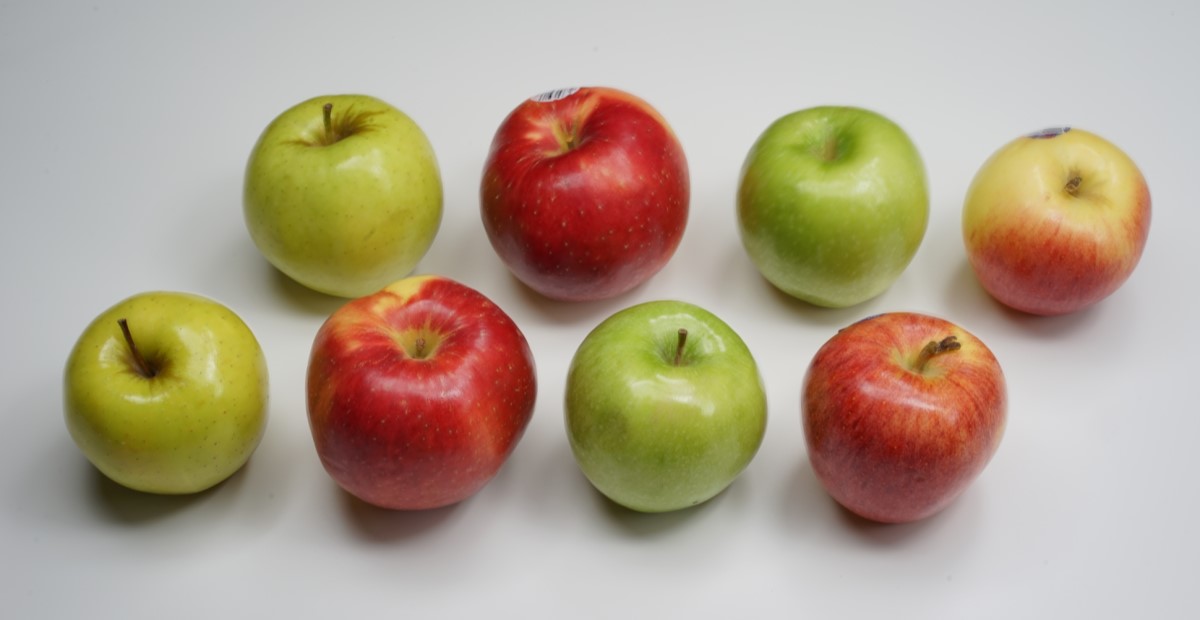 What Poison Do Apple Seeds Contain